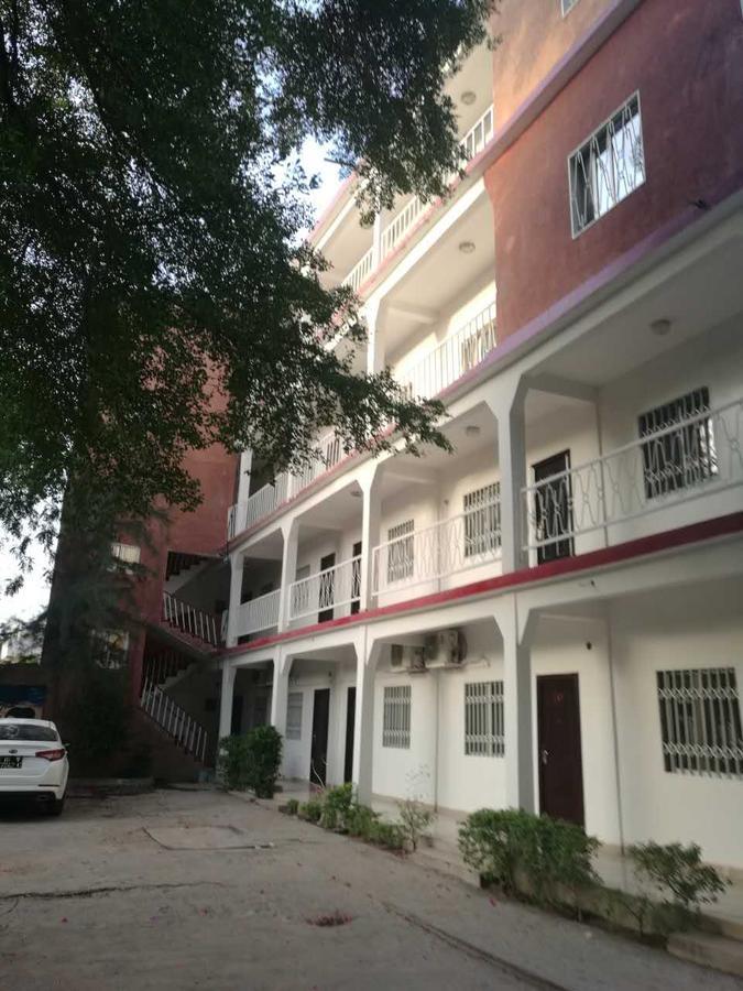 Shanghai Hotel NʼDjamena Zewnętrze zdjęcie
